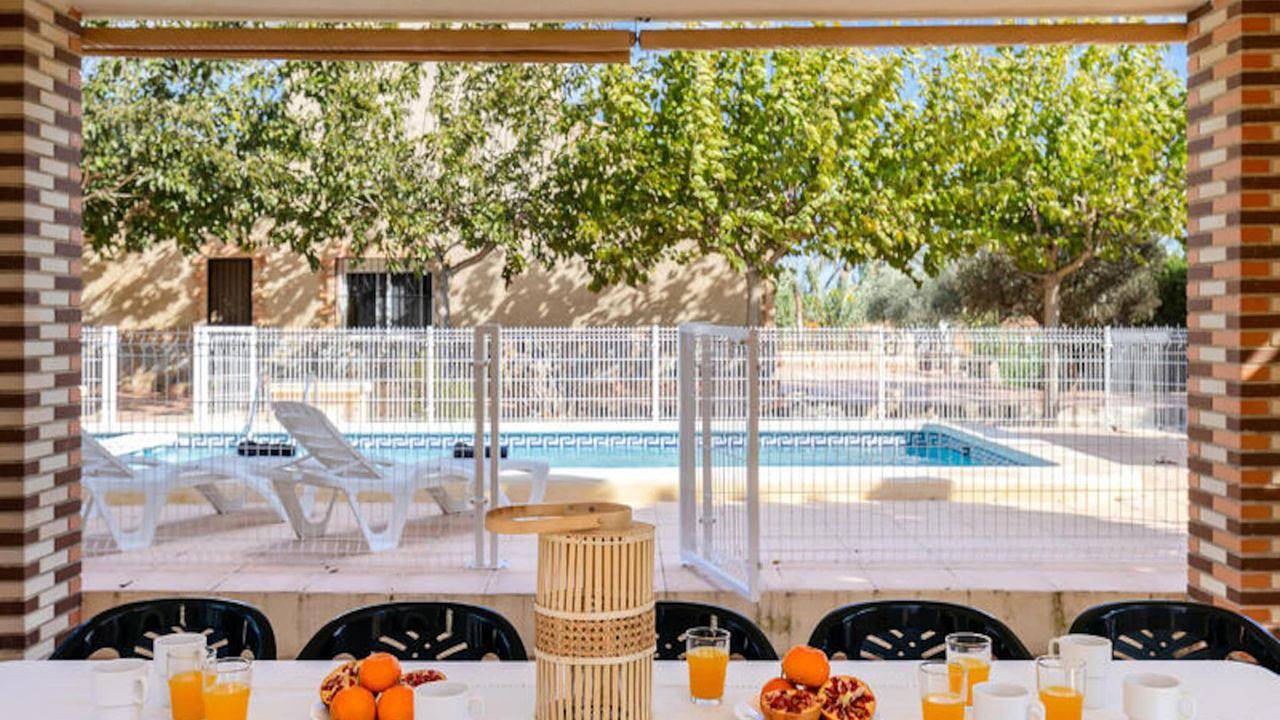 Entire holiday apartment, Ferienwohnung für 11 Personen (150 m²) in Santa Águeda in Dolores, Alicante Province