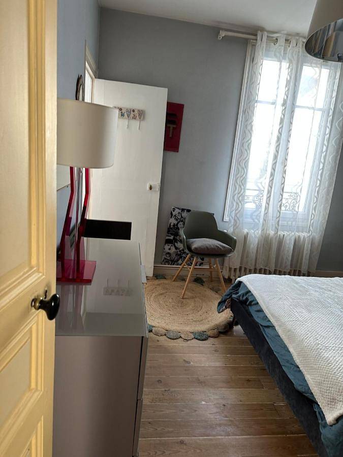 Villa pour 15 personnes, avec jardin et vue, adapté aux familles à Tours - 2