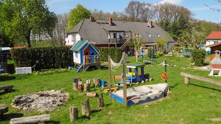 Ferienwohnung für 6 Personen, mit Garten und Terrasse in Ahrenshagen-Daskow - 2