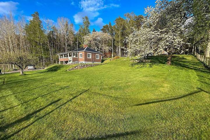 Ferienhaus für 7 Personen, mit Garten in Östergötland