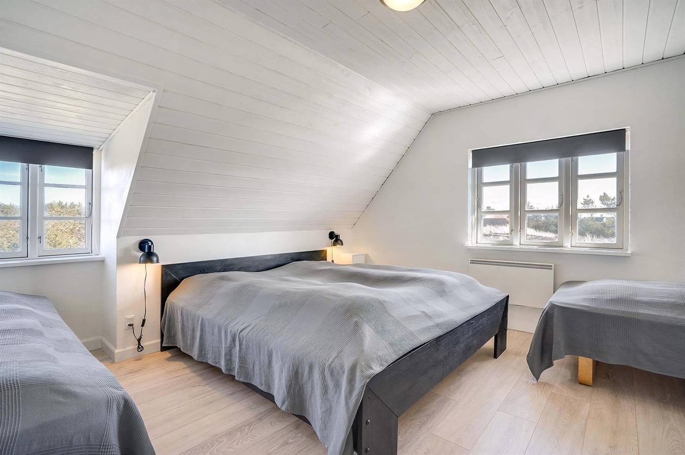 Amazing home in Blåvand w/ Sauna, Wifi and 5 Bedrooms in Blavand, Varde