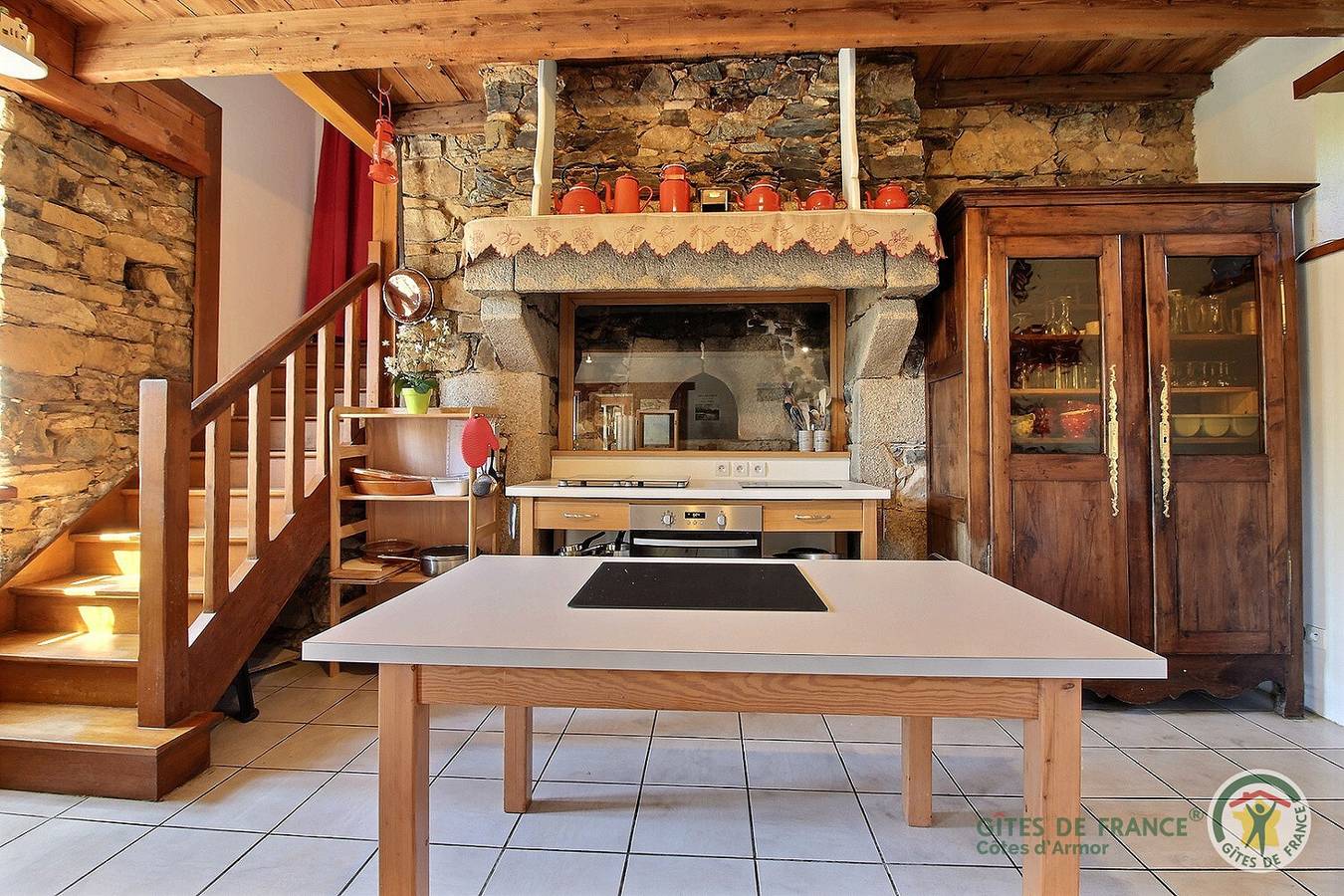 Gîte für 8 Personen mit Garten in Plouguiel, Rosa Granitküste