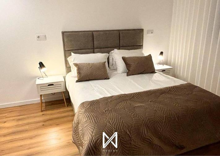 Location de vacances pour 6 personnes, avec vue ainsi que piscine et jardin, animaux acceptés à Fafe - 4