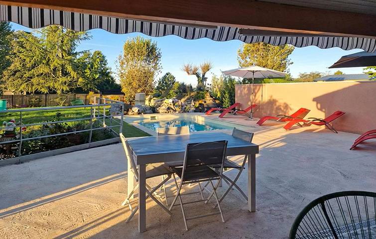 Location de vacances pour 6 personnes, avec piscine, animaux acceptés à Pomport - 2