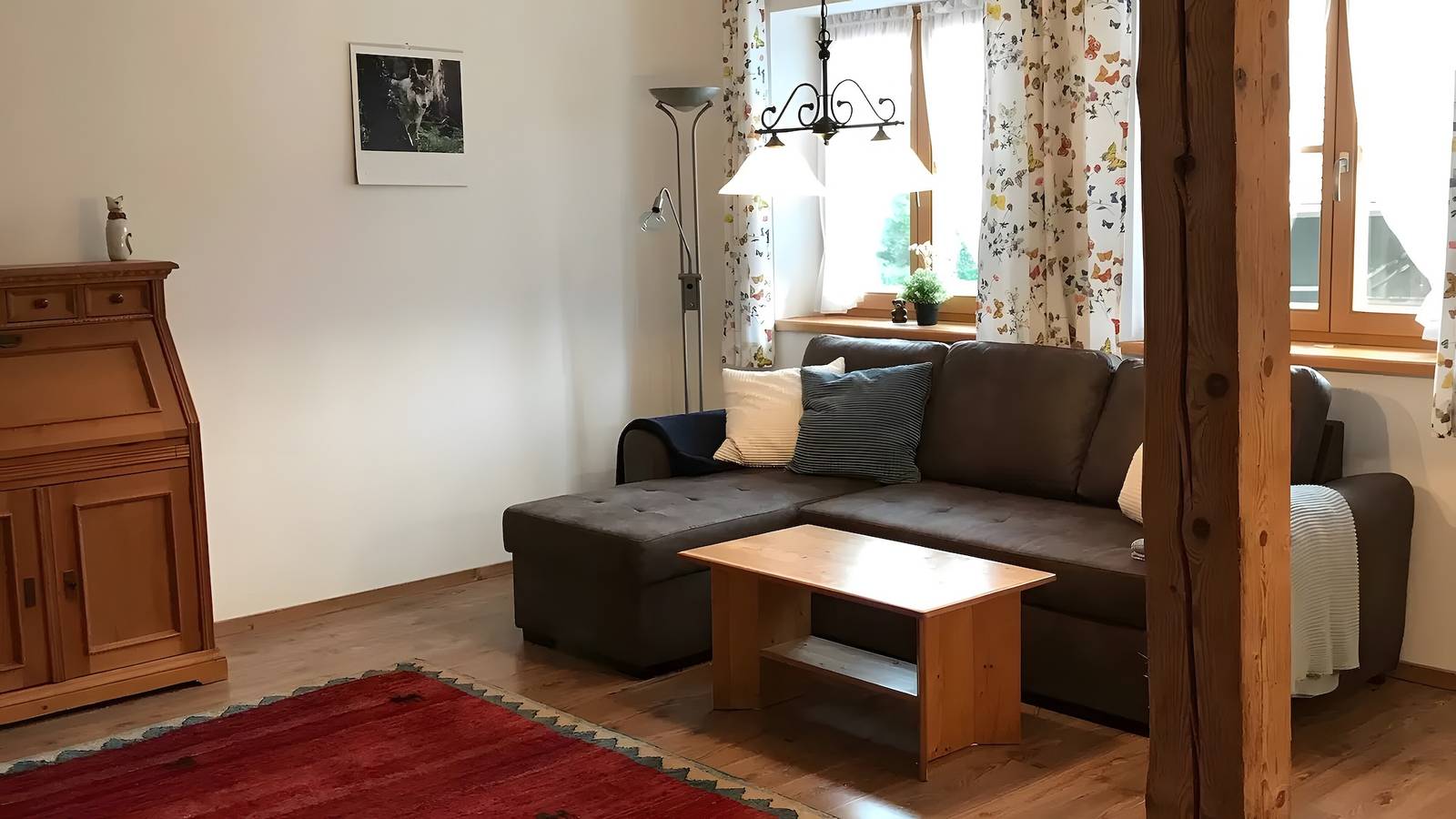 Entire apartment, Apartment 'Unter Der Linde' with Shared Garden and Wi-Fi in Tittmoning, Rupertiwinkel