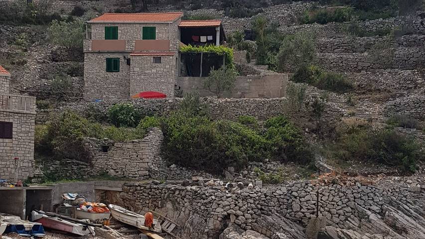 Villa pour 4 personnes, avec jardin à Vela Luka