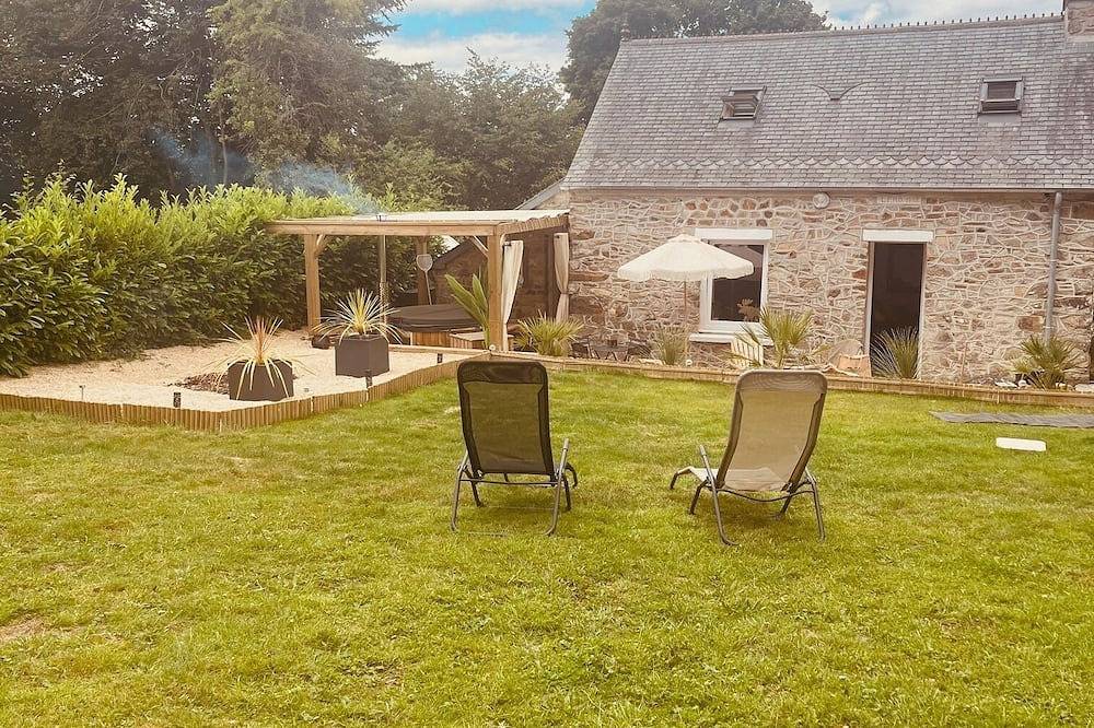 Le Refuge : Maison détente et Spa in Brix, Côte de la Déroute