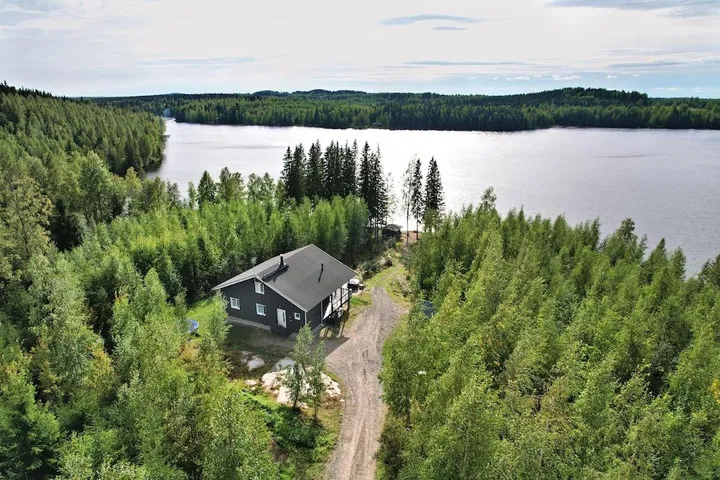 Villa für 8 Personen, mit Garten und Whirlpool sowie Sauna - 1