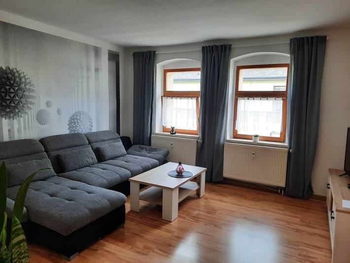 Ferienwohnung für 5 Personen, mit Garten, kinderfreundlich in Lengenfeld