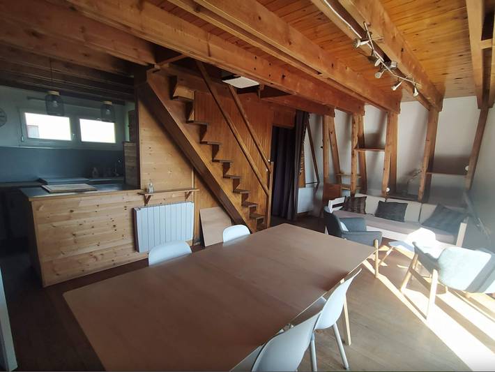 Chalet pour 8 personnes, avec terrasse, animaux acceptés dans Super Besse - 2