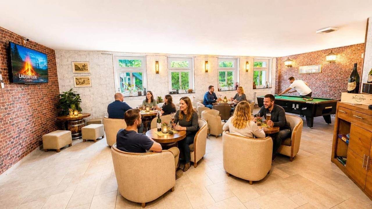 Landhotel Peters - zwischen zwei Seen in Canow, Wustrow (Mecklenburgische Seenplatte)