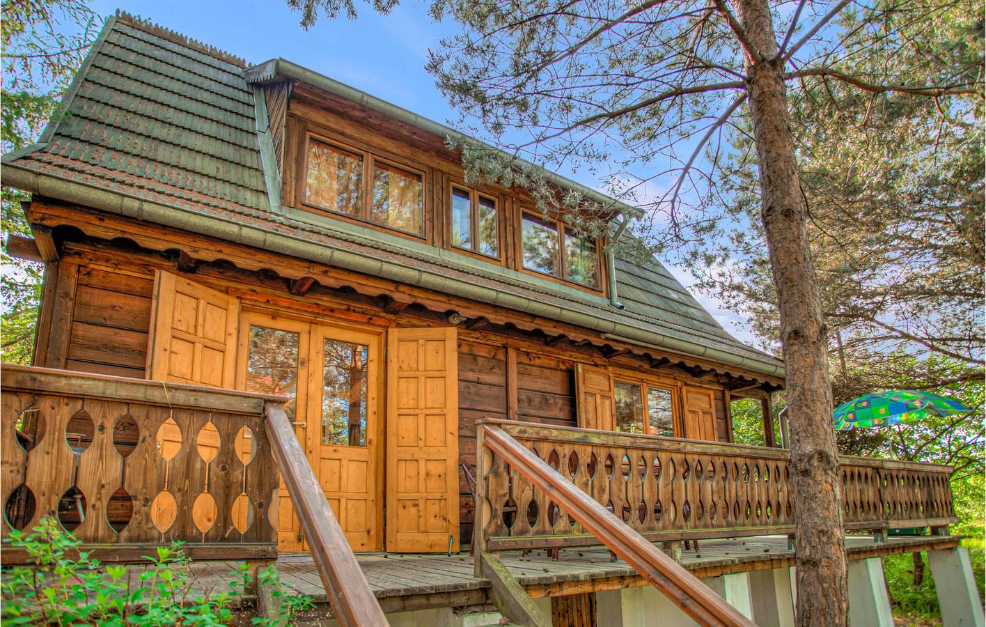Ferienhaus für 8 Personen mit Terrasse in Löwentinsee