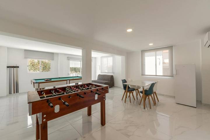 Location de vacances pour 8 personnes, avec vue ainsi que balcon et piscine à Leiria - 2