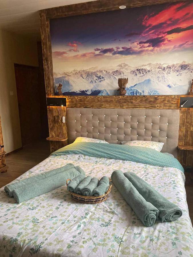 Hôtel pour 5 personnes, avec Jardin à Raddon-et-Chapendu