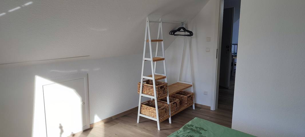 Ganze Ferienwohnung, Ferienwohnung Obstgartenblick - 40qm Ferienwohnung in Friedrichshafen, Region Bodensee-Oberschwaben