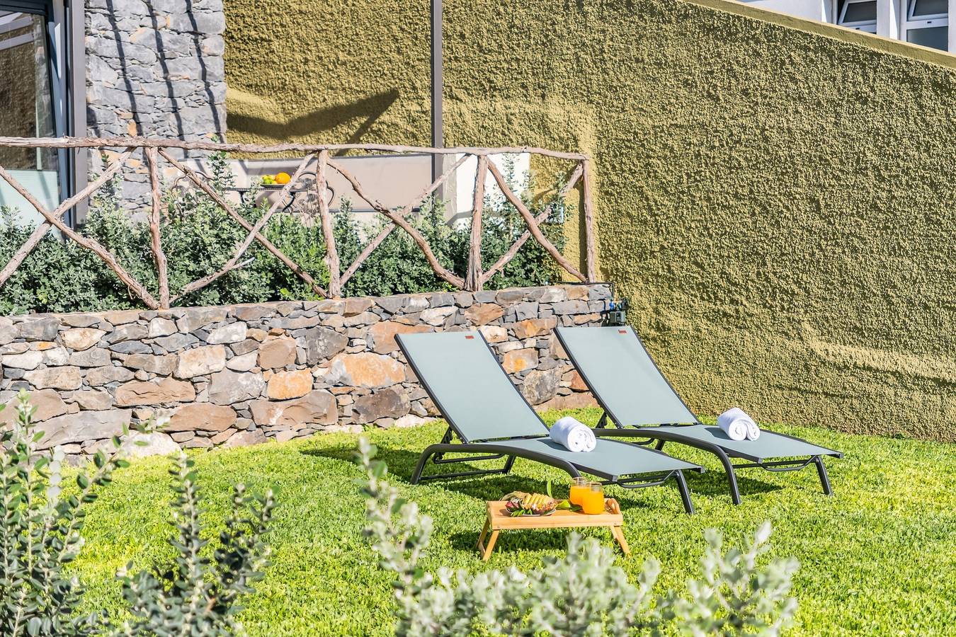 Authentischer Madeira-Aufenthalt • Apartments mit Meerblick in Caniço, Madeira