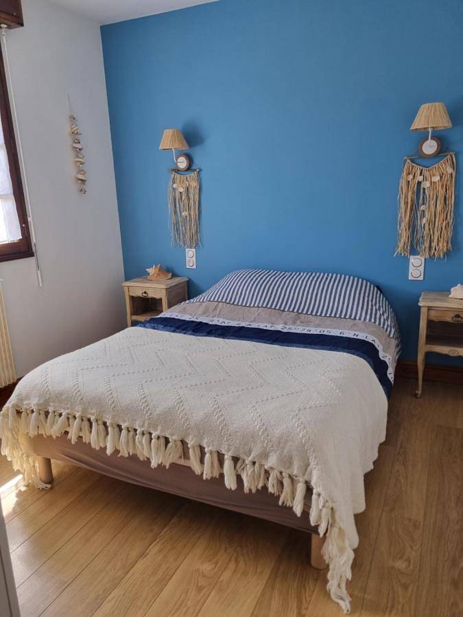 Location de vacances pour 4 personnes, avec terrasse et vue à Sougéal - 3