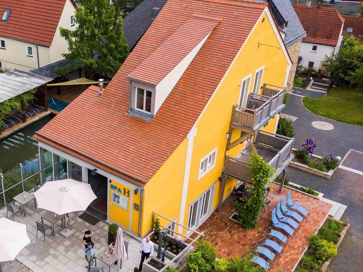 Hotel für 4 Personen, mit Terrasse und Sauna in Cotta - 2