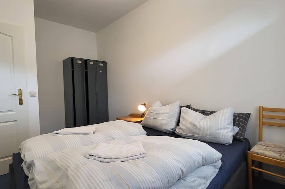 Ganze Wohnung, Terrassenwohnung am See by Interhome in Stechlinsee, Stechlin