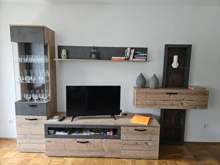 Ganze Ferienwohnung, Andy's Ferienwohnung mit Balkon - Ferienwohnung mit 80 qm ruhig aber zentral in der Nähe von Weiden und Grafenwöhr in Neustadt an der Waldnaab, Naturpark Nördlicher Oberpfälzer Wald