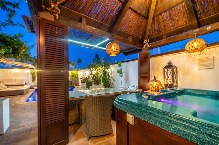 Villa de luxe à El Valle, sauna, jacuzzi, piscine chauffée. in Murcia, Murcia l'intérieur des terres