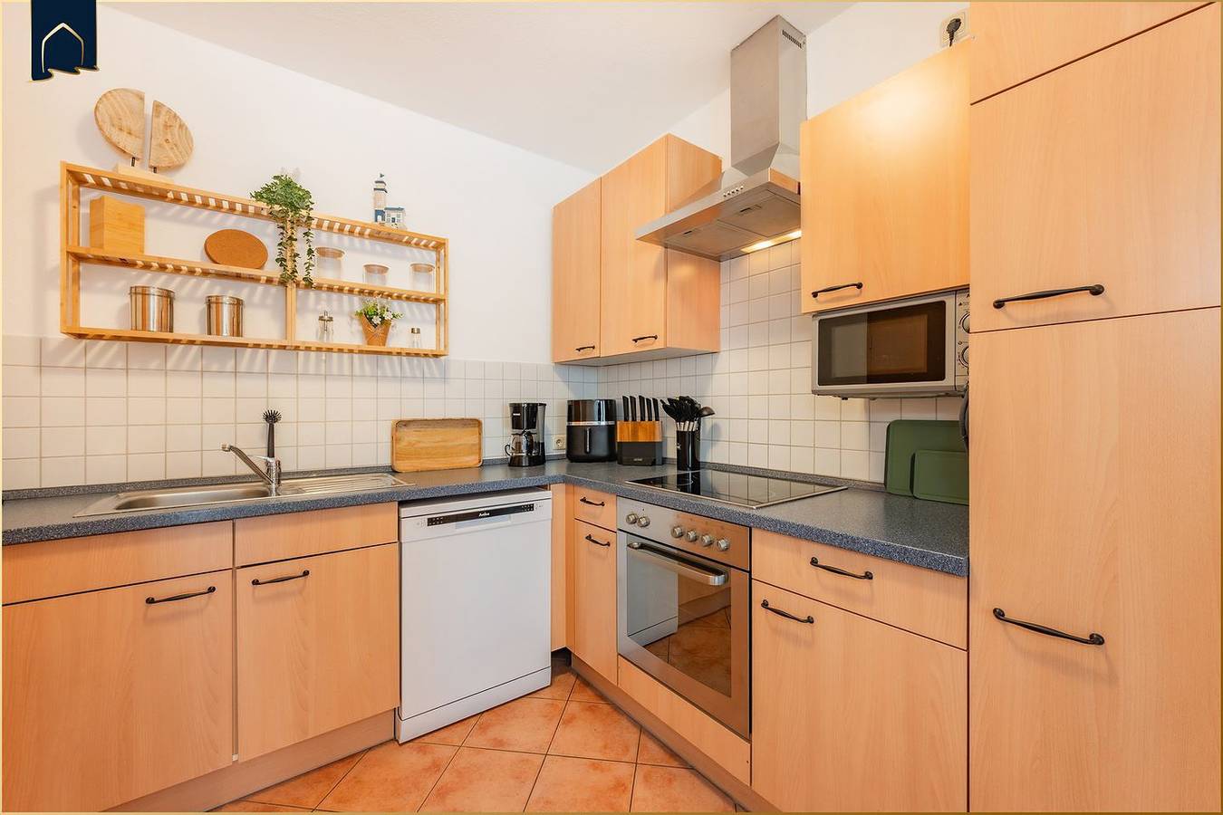 Moderne Doppelhaushälfte am See mit Terrasse & Seeblick in Korswandt, Usedom