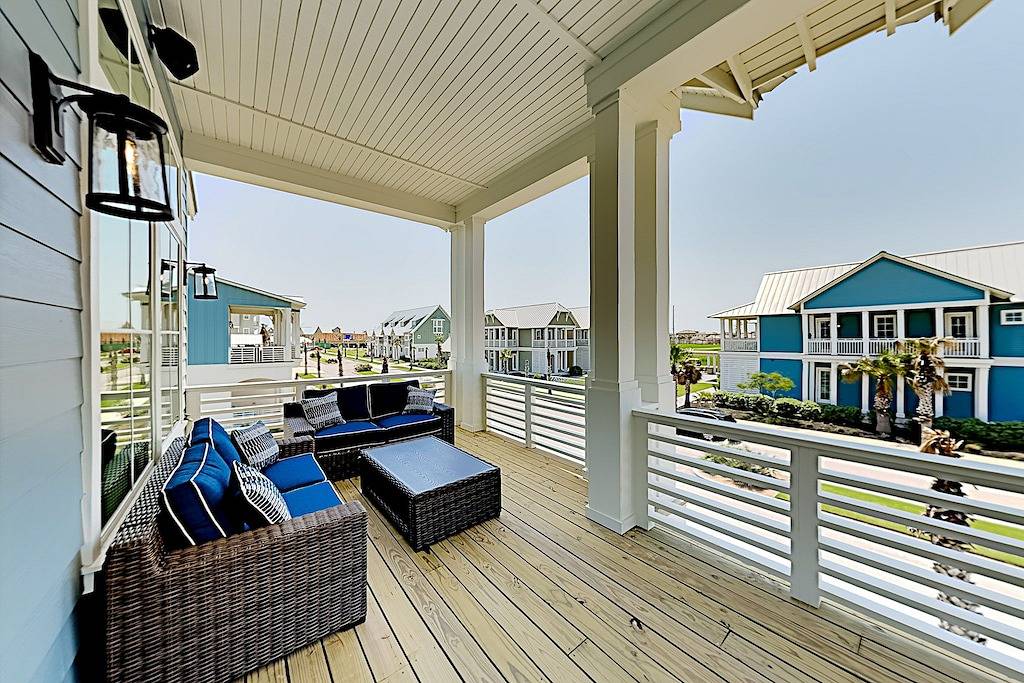 Vacation Home for 12 Guests in Port Aransas, Mustang Island