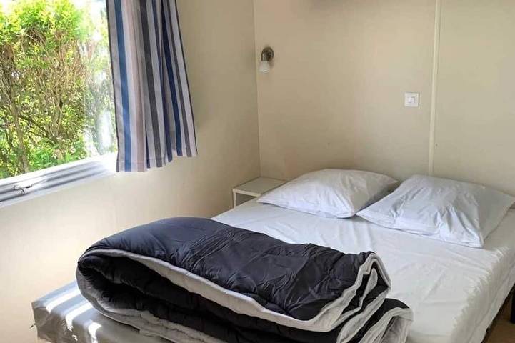 ZEcamping 3 étoiles piscine pet friendly sauna locatif TV 28m2 6 pers in Arvert, Côte de Beauté
