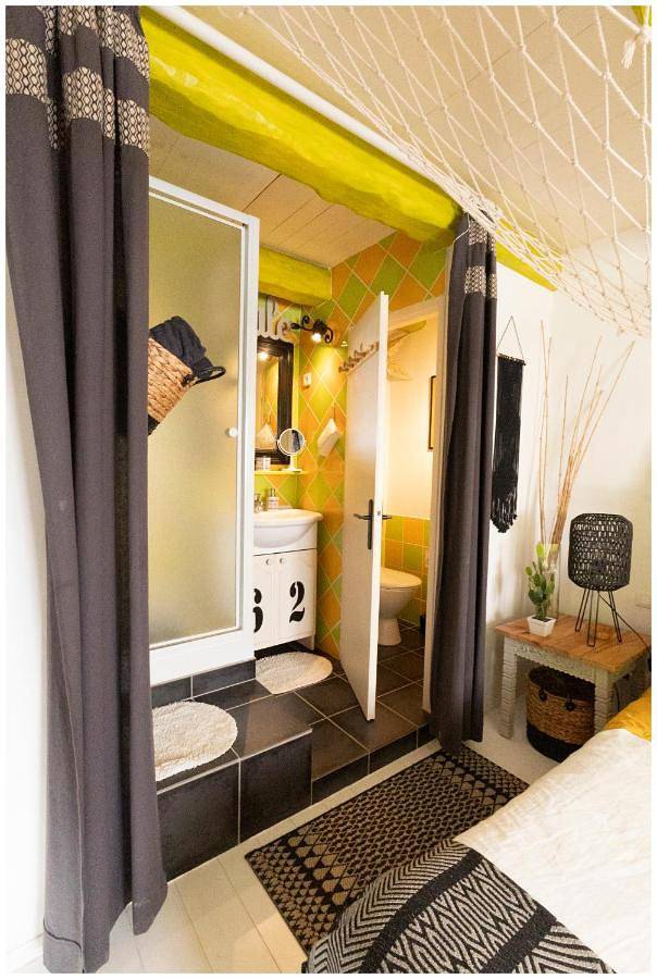 Double Room with Terrace in Junas, Côte méditerranéenne (France)