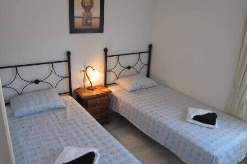 Casa Palmera 3 Schlafzimmer, 6 Personen.  Gemeinschafts Wifi in Playa Nueva Umbría, El Portil