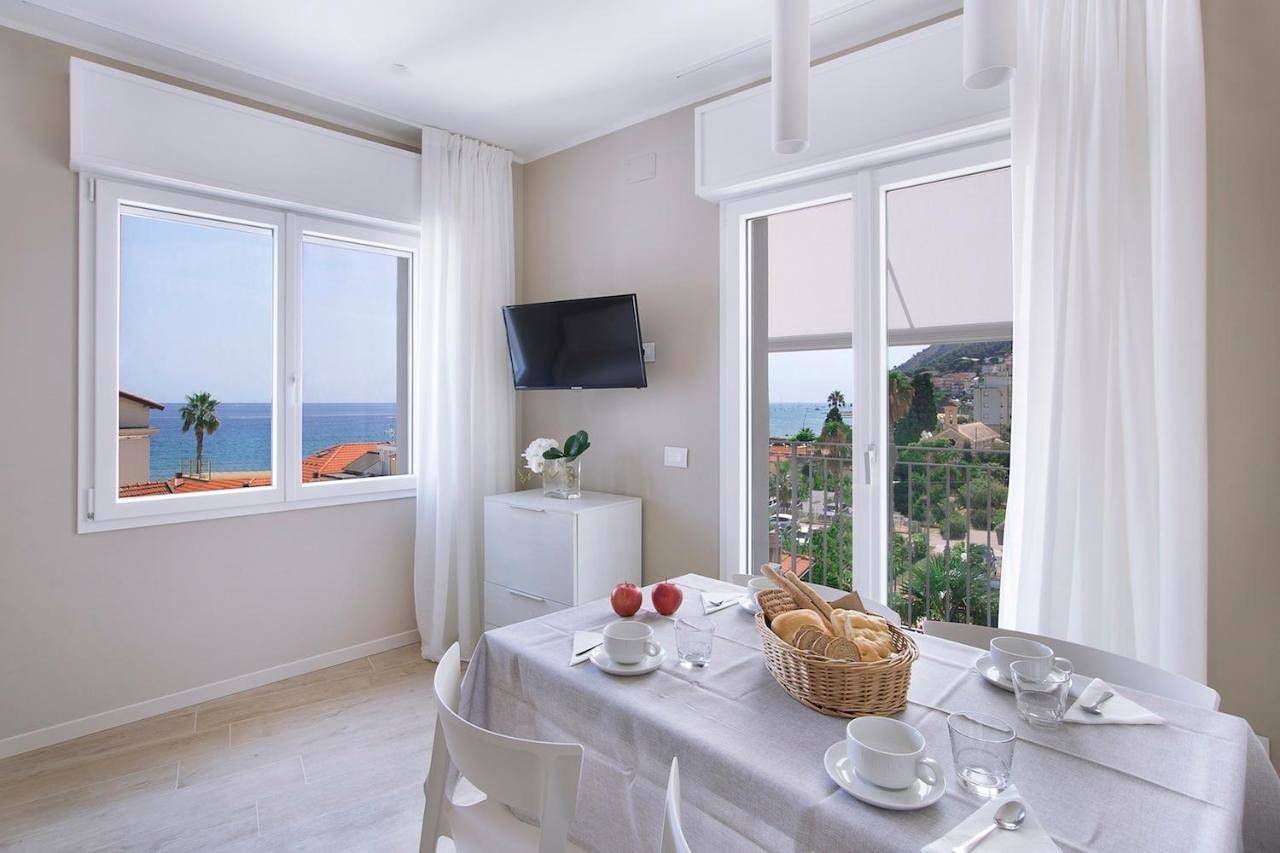 Residence Dolcemare in Laigueglia, Riviera di Ponente