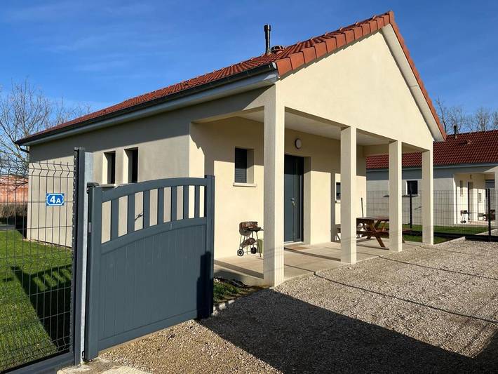 Location de vacances pour 4 personnes, avec piscine et jardin à Châtillon-sur-Broué - 3