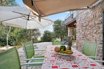 Apartamento para 4 Personas en Torri del Benaco, Montañas Garda, Foto 1