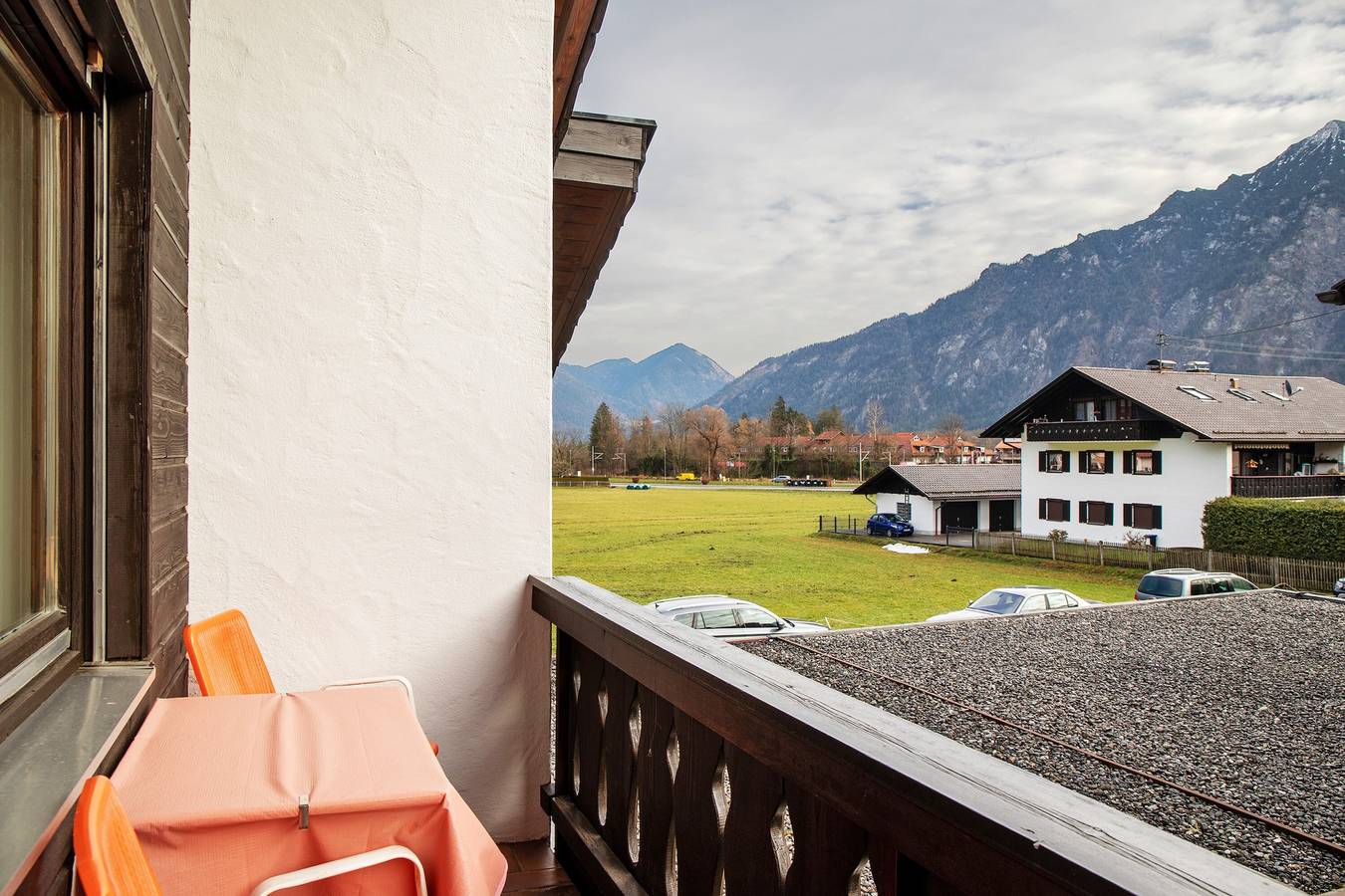 Ganze Wohnung, Ferienwohnung Dietzsch" mit Bergblick, Balkon und Wi-Fi in Oberau, Bayerische Alpen