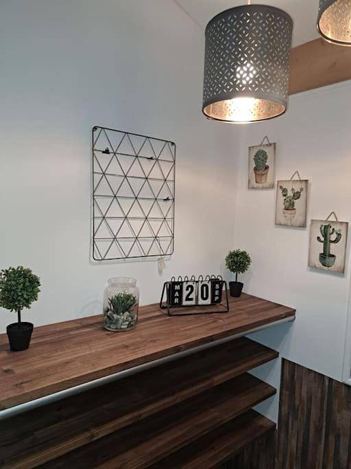 Appartement entier, Studio dans maison avec jardin et balcon, au calme in Sérézin-du-Rhône, Lyon et ses environs