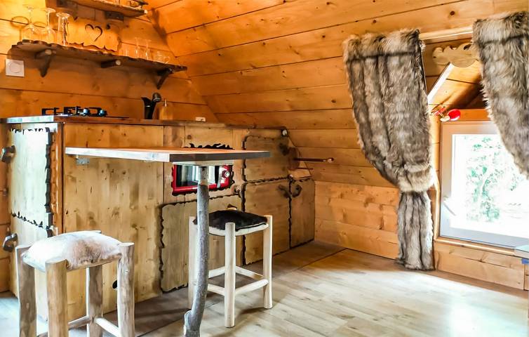 Gîte pour 2 personnes, avec terrasse à Rosporden - 4