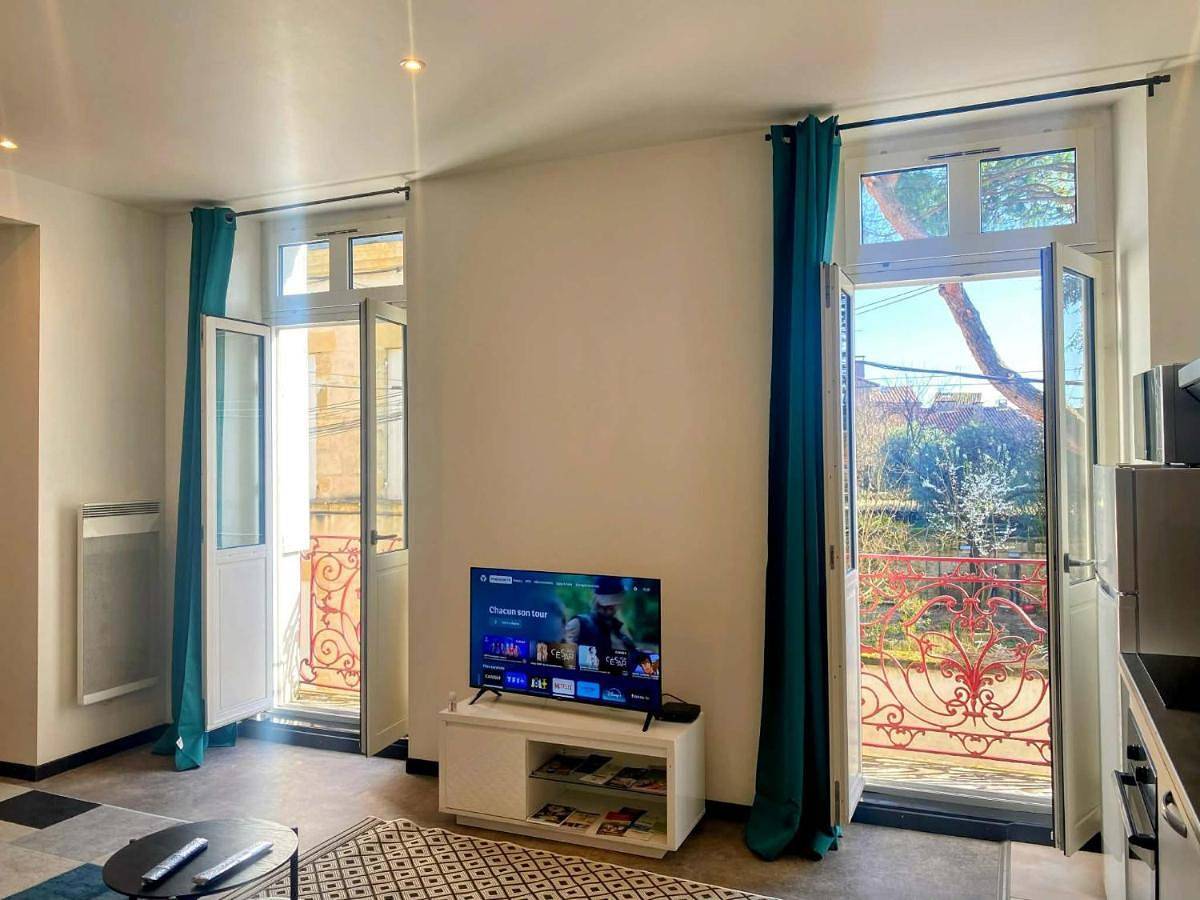 Appartement entier, La Perle Rare centre ville avec internet 4 pers Confort & Emplacement Idéal in Marmande, Région de Marmande