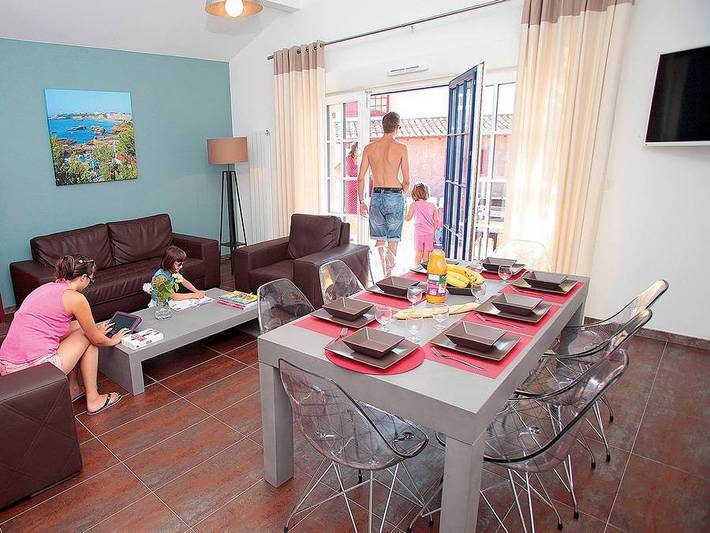 Villas Odalys Collection Domaine de Lana - Villa 8 personen - Villa 8 Pers. in Urrugne, Bayonne und Umgebung