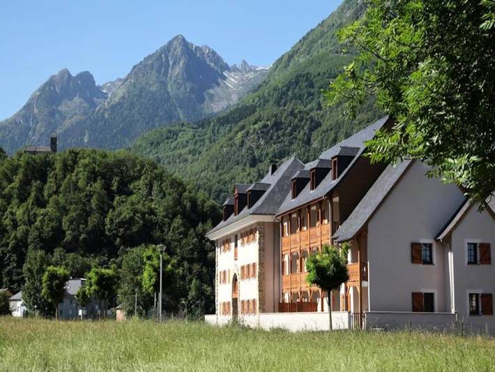 Appartement de vacances pour 8 personnes, avec piscine, adapté aux familles