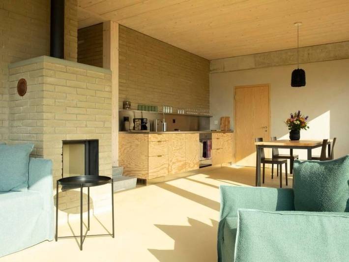 Ferienhaus für 3 Personen, mit Terrasse und Garten sowie Seeblick in Neuenburgersee