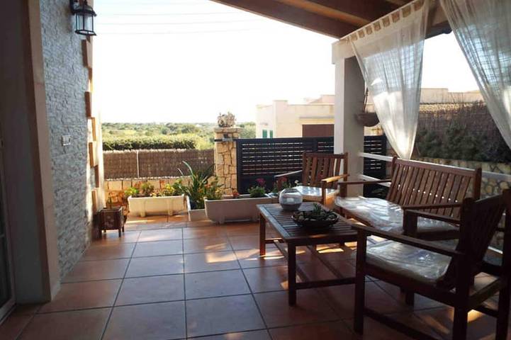 Villa für 6 Personen, mit Terrasse und Garten - 1