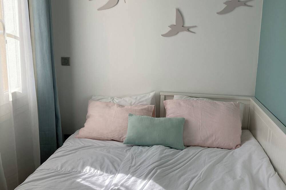 Hel lejlighed, 64 m2 2 bedrooms 3 minutes walk from the beach, quiet, air conditioning and Wifi in Juan-les-Pins, Antibes