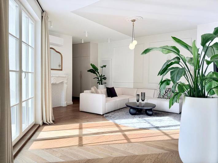 Loft dla 5 osób, z widok i taras oraz sauna w Warszawa