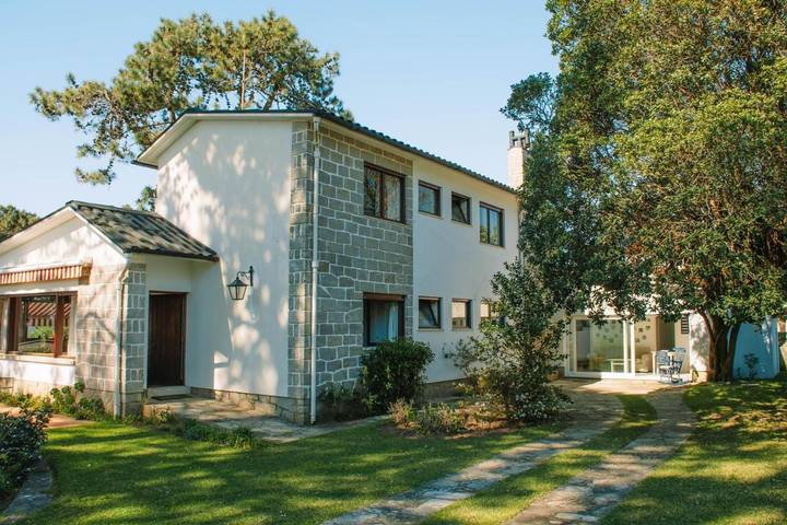 Location de vacances pour 18 personnes, avec jardin et vue à Moledo - 2