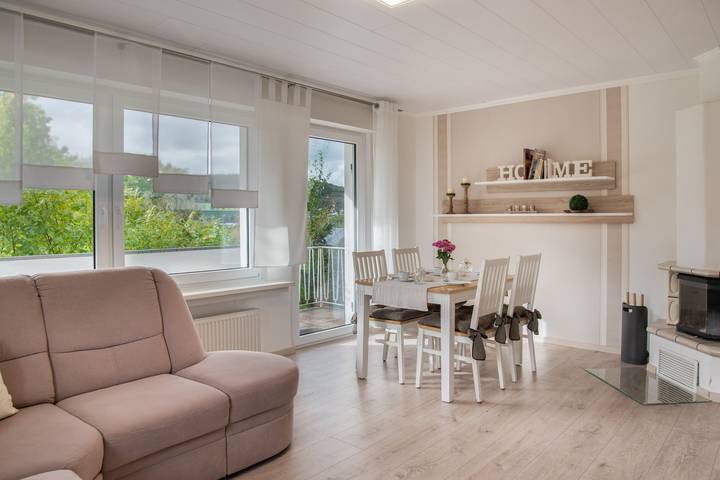 Ferienwohnung für 4 Personen, mit Balkon und Garten in Nordrhein-Westfalen