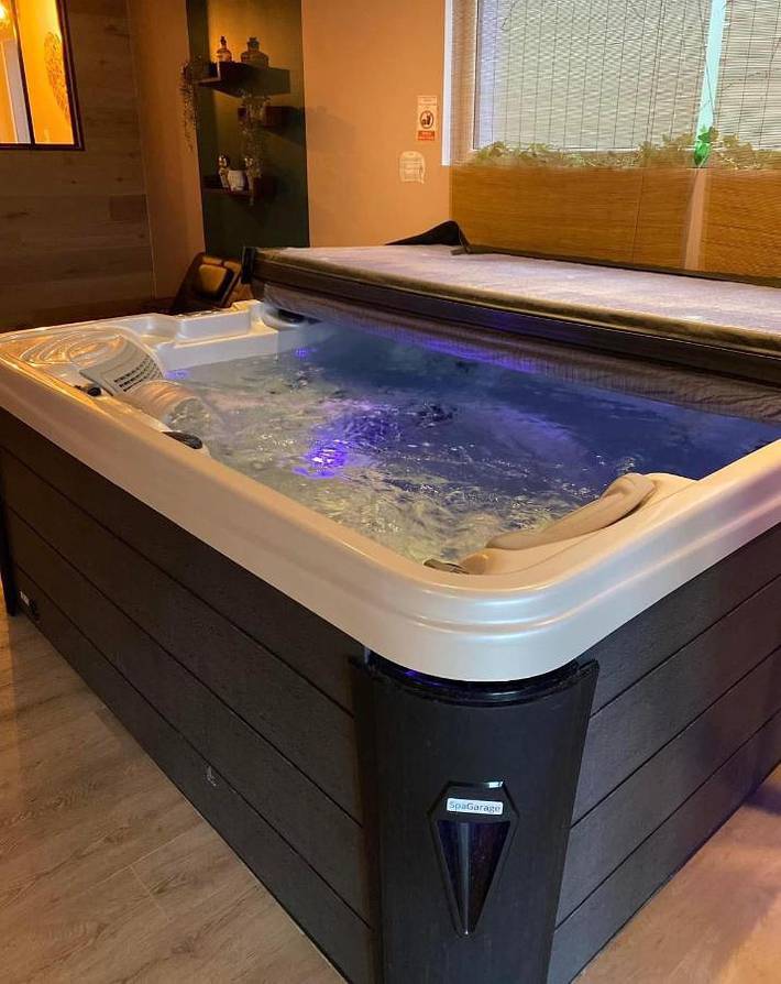 Hôtel pour 2 personnes, avec jacuzzi et sauna à La Louvière - 4