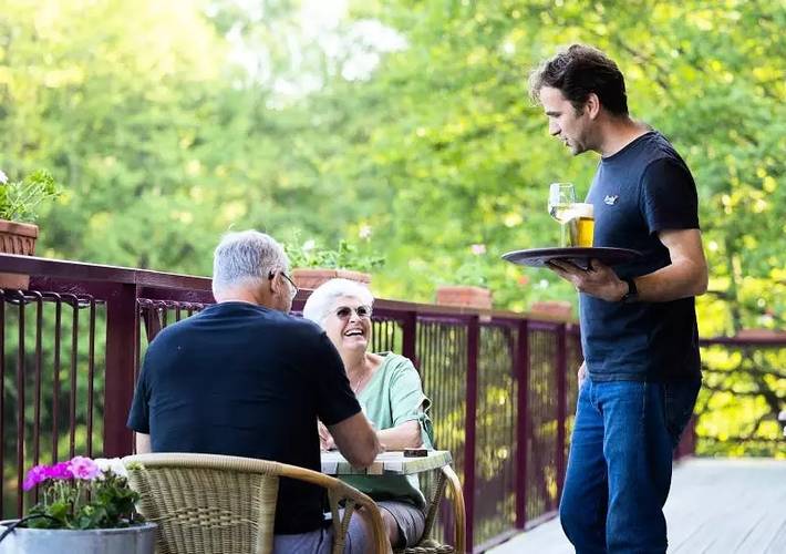 Camping für 6 Personen, mit Terrasse in Lothringen - 3