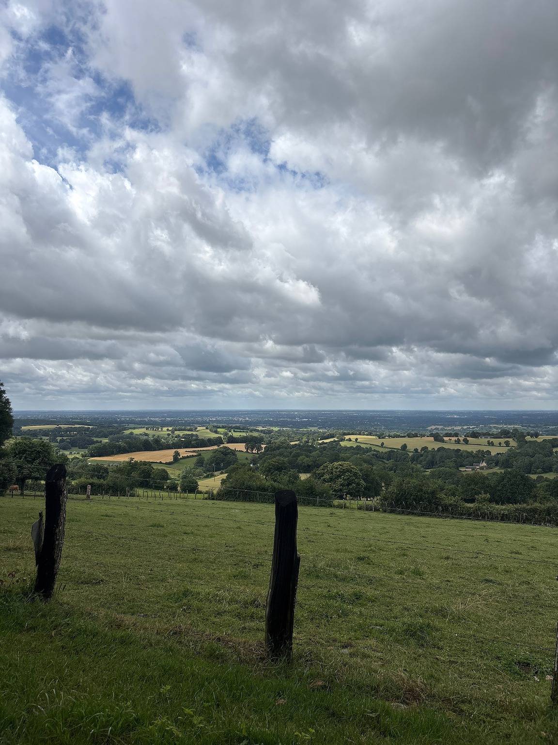 La Ferme du Mont Rochard – Authentische Unterkunft in Sainte-Gemmes-le-Robert in Sainte-Gemmes-le-Robert, Mayenne