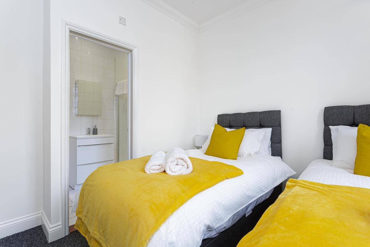 Entire apartment, Superior Apartment in Southsea, Portsmouth