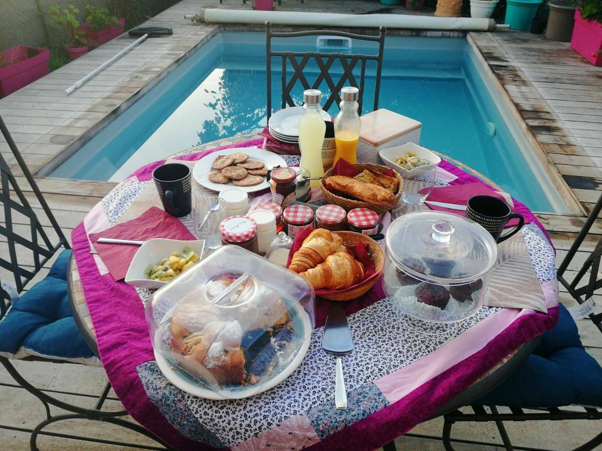 Double Room in Sanary-sur-Mer, Côte méditerranéenne (France)